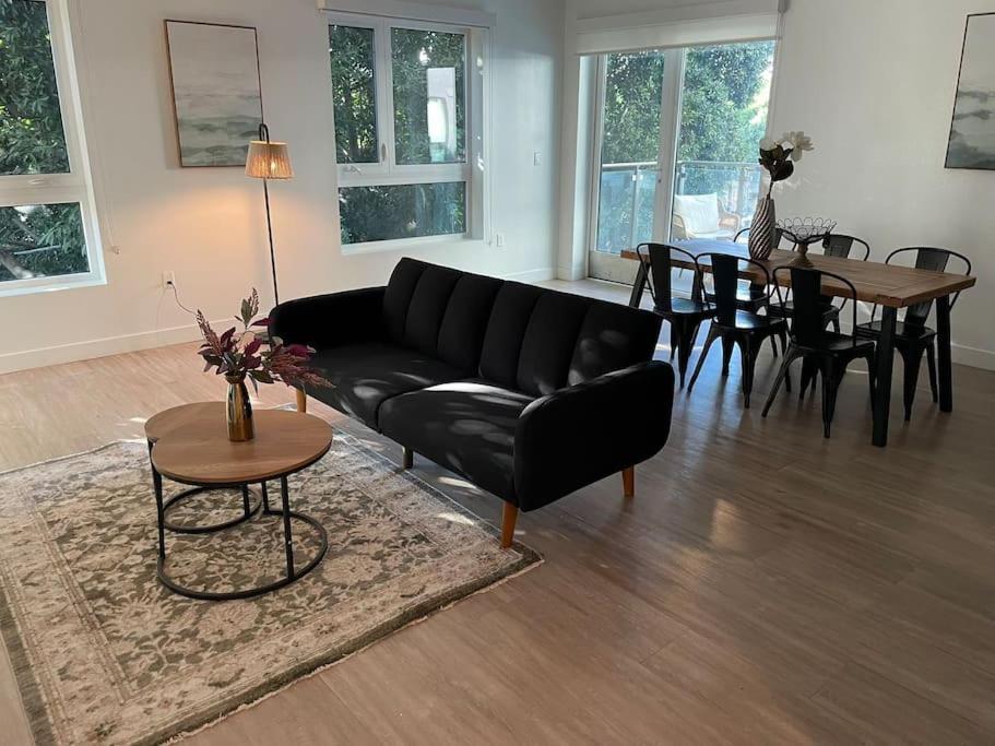 Stylish Westwood Apartment - Steps From Ucla-2 Bedroom 2 Bath Los Angeles Luaran gambar